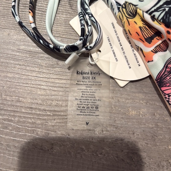 Kulani Kinis Harper Tri-Color Bikini Top - Picture 4 of 6